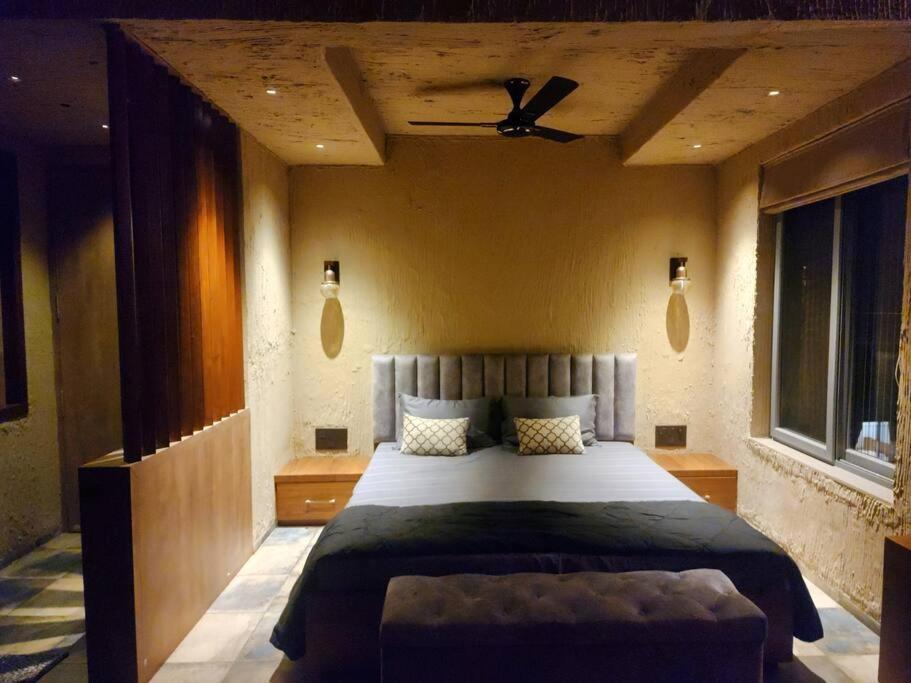 Revanta Studio Flat Kolhapur Extérieur photo