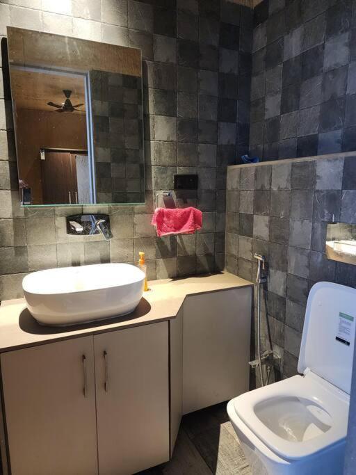 Revanta Studio Flat Kolhapur Extérieur photo